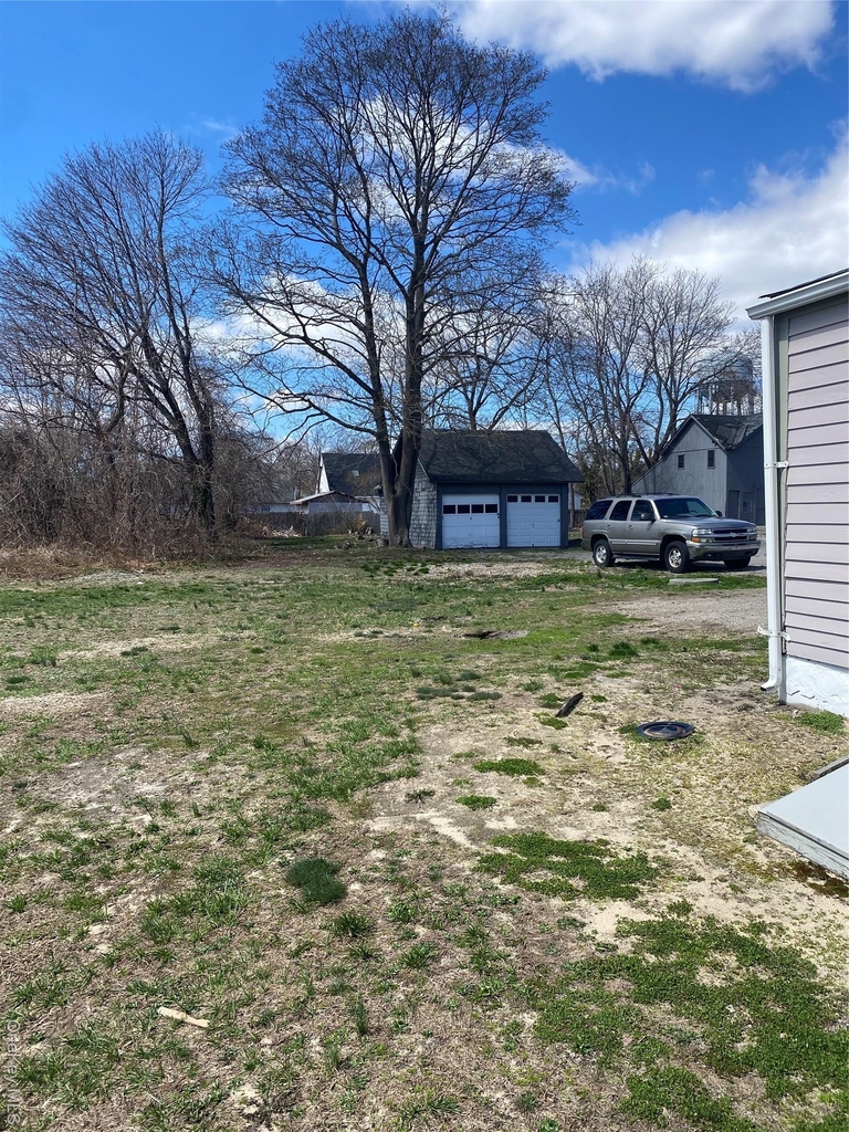 104 River Avenue - Photo 7