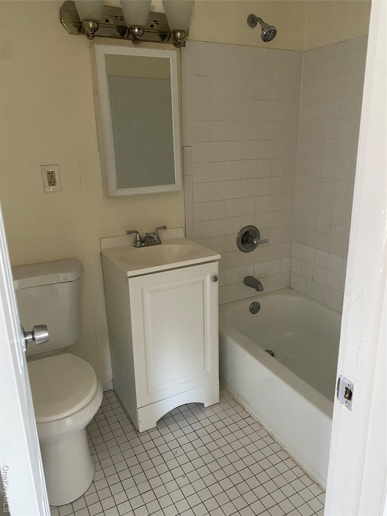 96 River Avenue - Photo 6