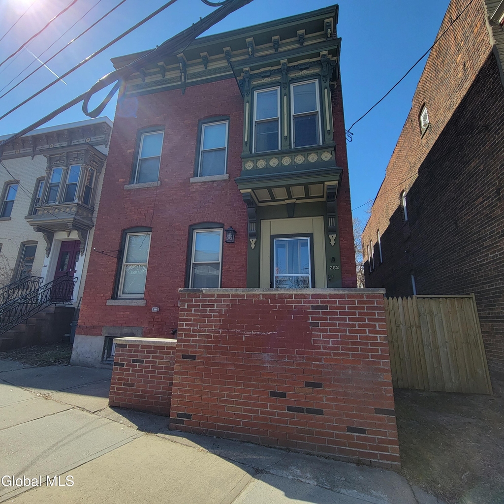 762 Eastern Avenue - Photo 19