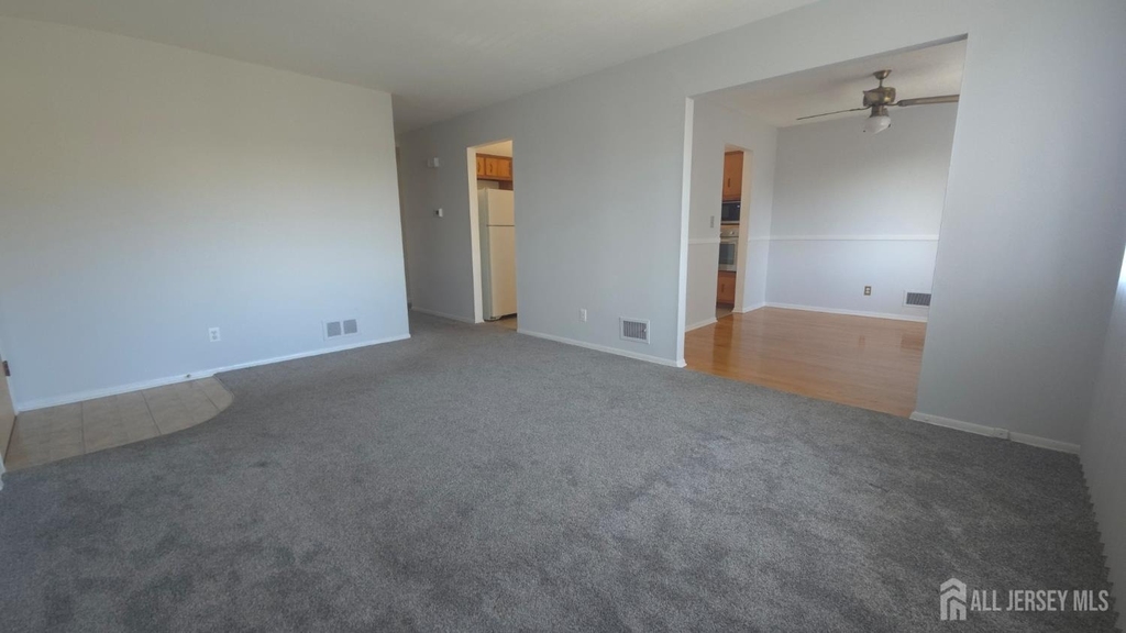 89 Van Buren Avenue - Photo 2