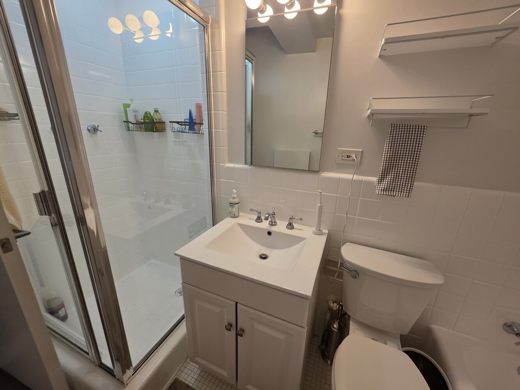 40 Central Park S - Photo 10