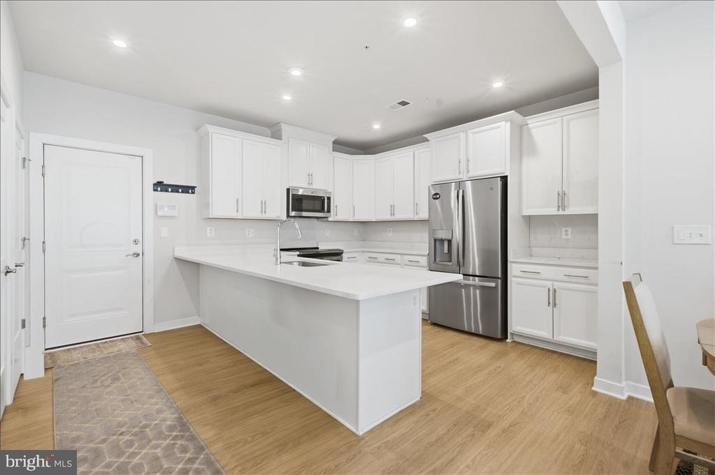 13538 Sayward Boulevard - Photo 11