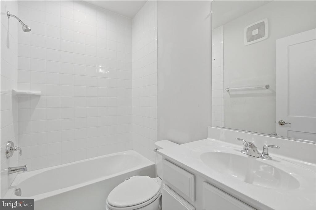 13538 Sayward Boulevard - Photo 20