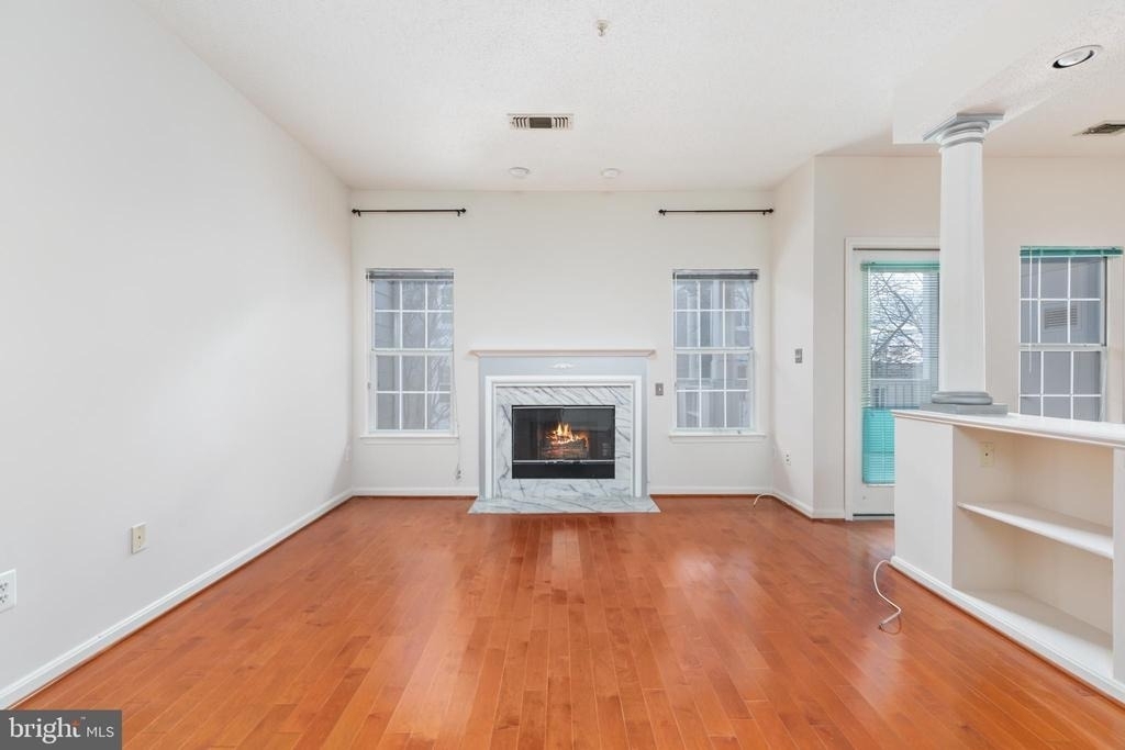 1705 Lake Shore Crest Drive - Photo 3