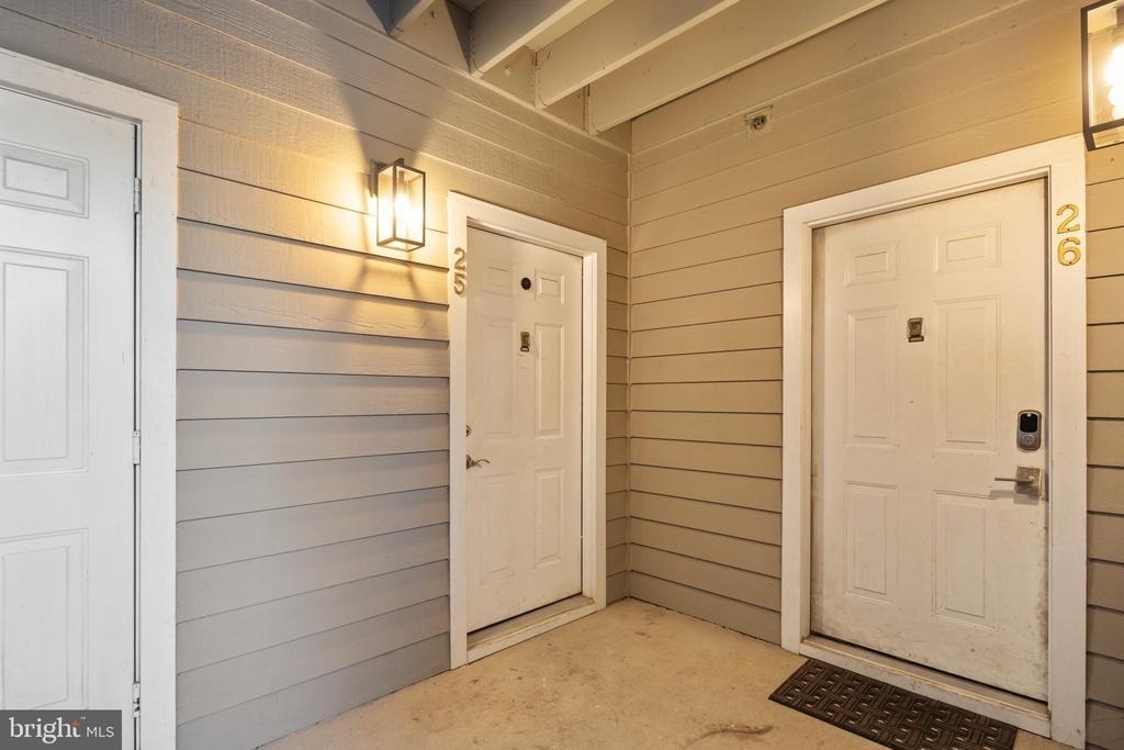 1705 Lake Shore Crest Drive - Photo 18