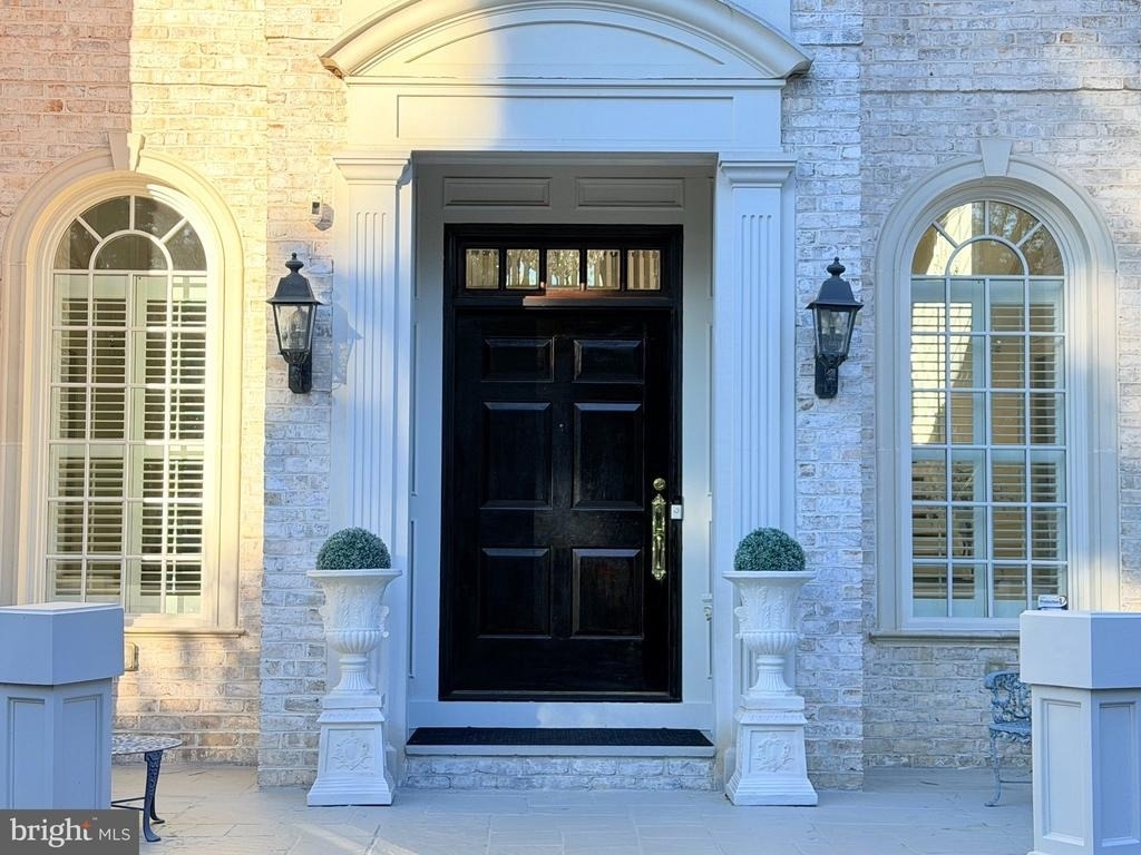 1289 Ballantrae Farm Drive - Photo 4