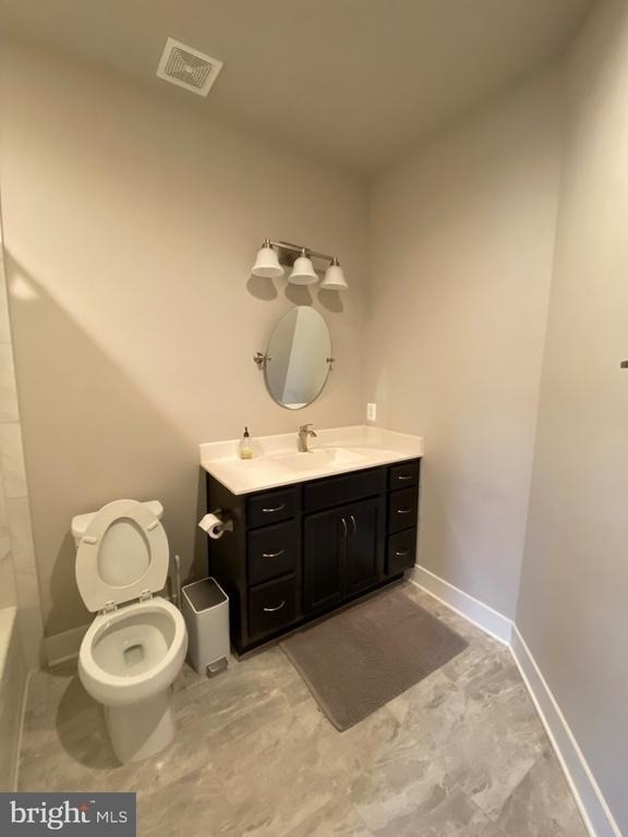 2233 N Underwood Street - Photo 59