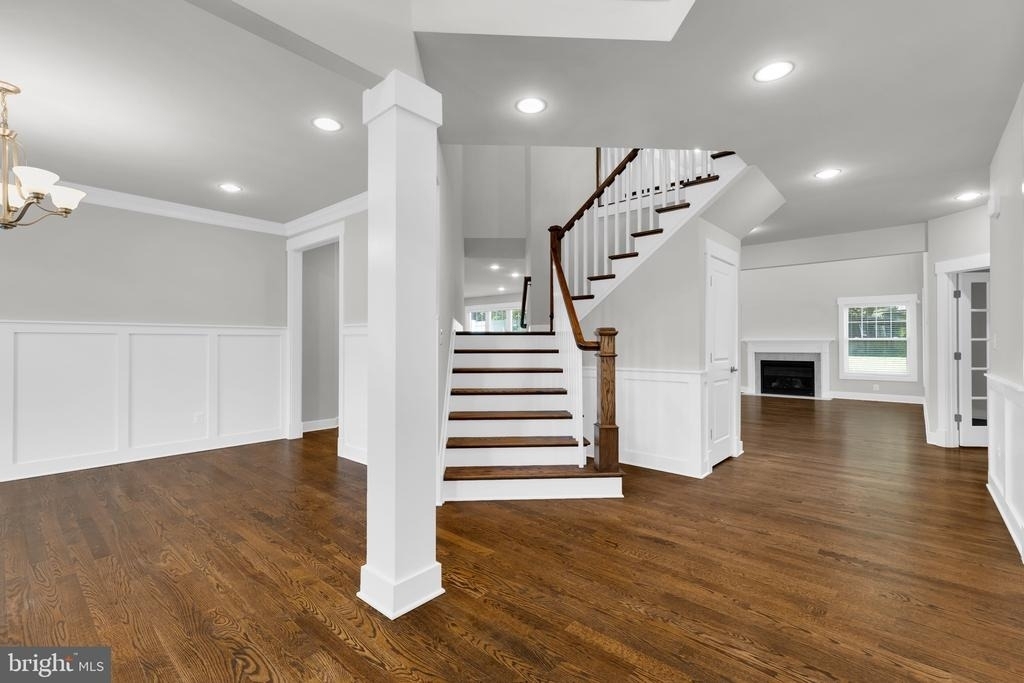2233 N Underwood Street - Photo 6
