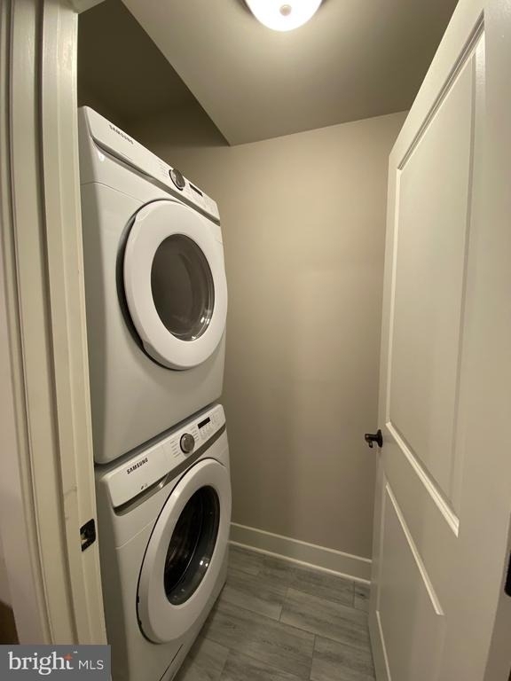 2233 N Underwood Street - Photo 52
