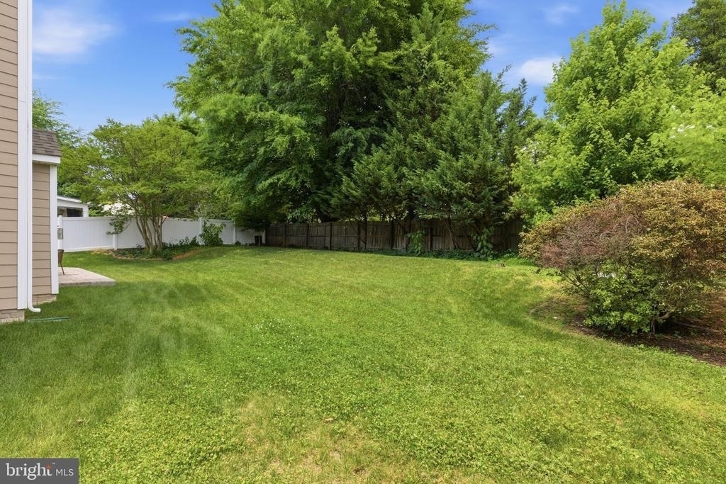 2233 N Underwood Street - Photo 53