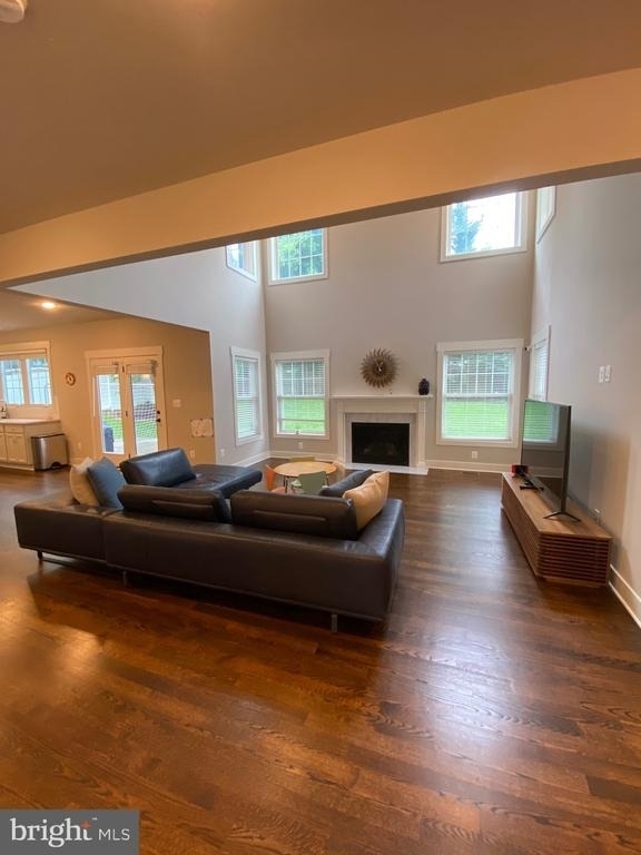 2233 N Underwood Street - Photo 15