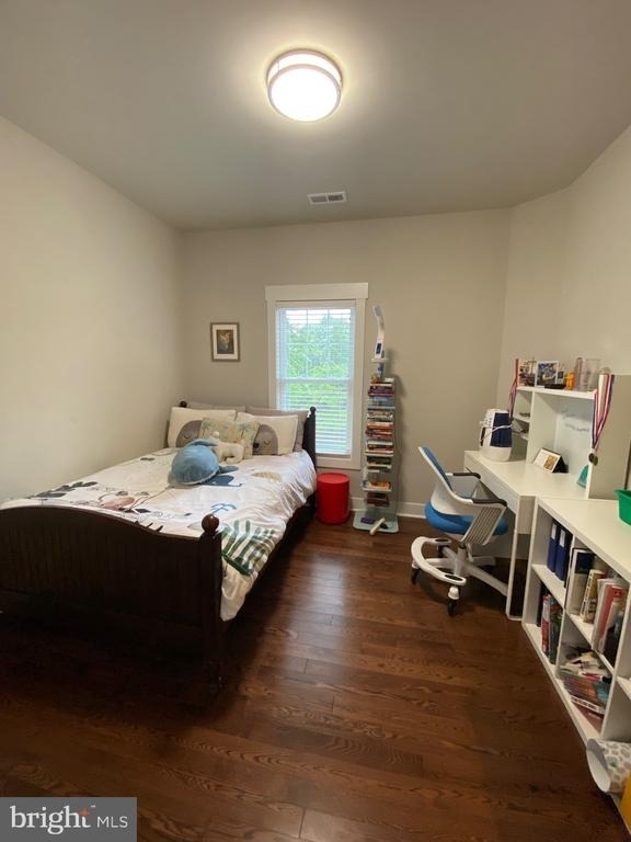 2233 N Underwood Street - Photo 44
