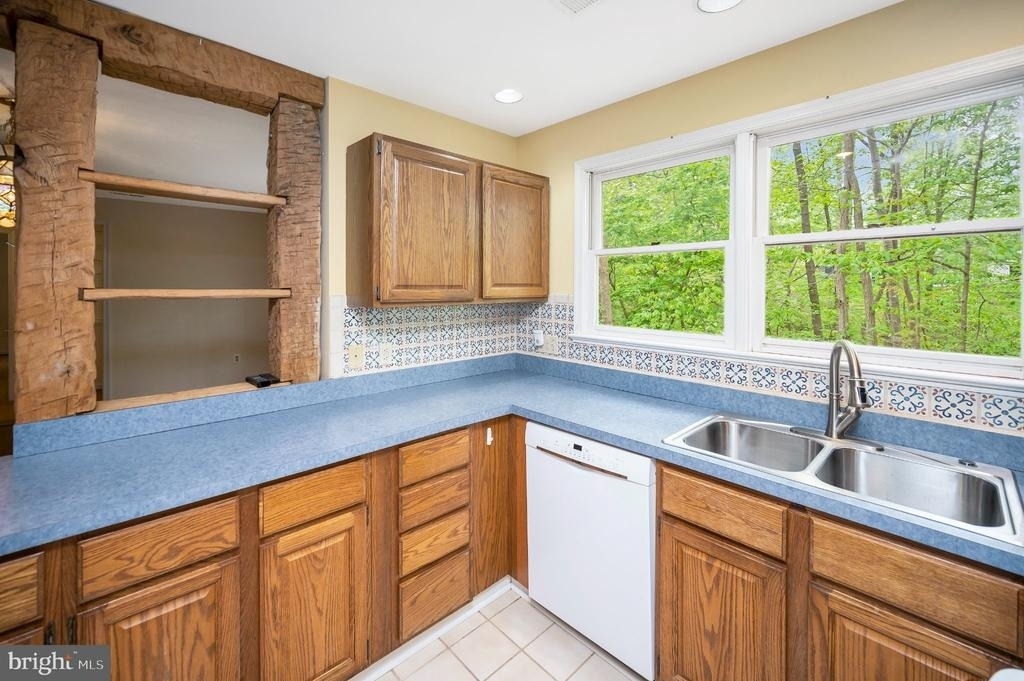 130 Springwood Drive - Photo 19