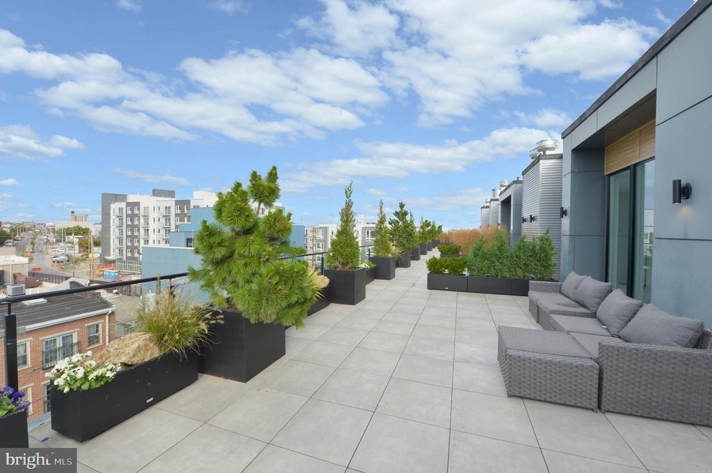 1203 Germantown Avenue - Photo 43