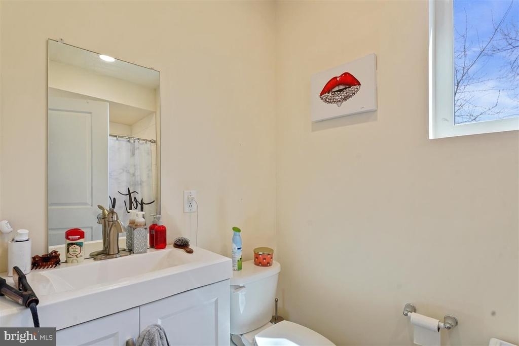 1945 N Gratz Street - Photo 6