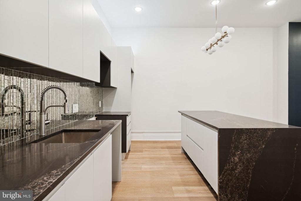 1822 Chestnut Street - Photo 5
