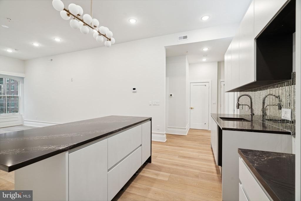 1822 Chestnut Street - Photo 4