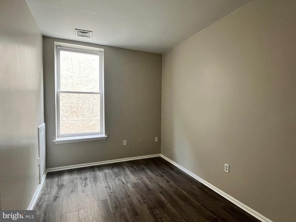 420 N 41st Street - Photo 2