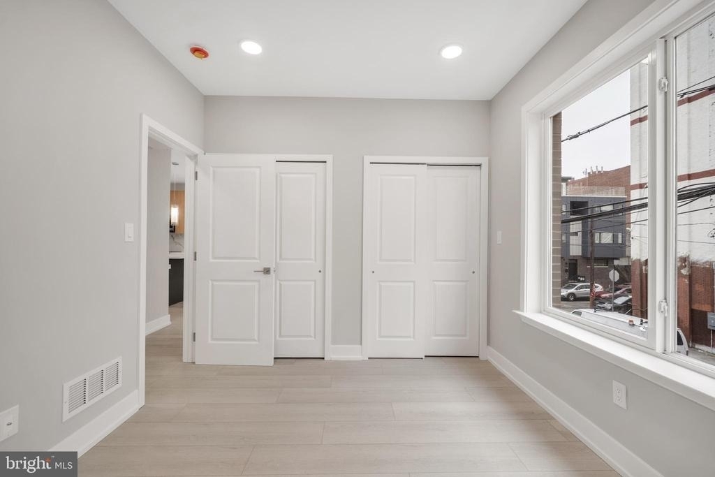 1111 S 24th Street - Photo 5