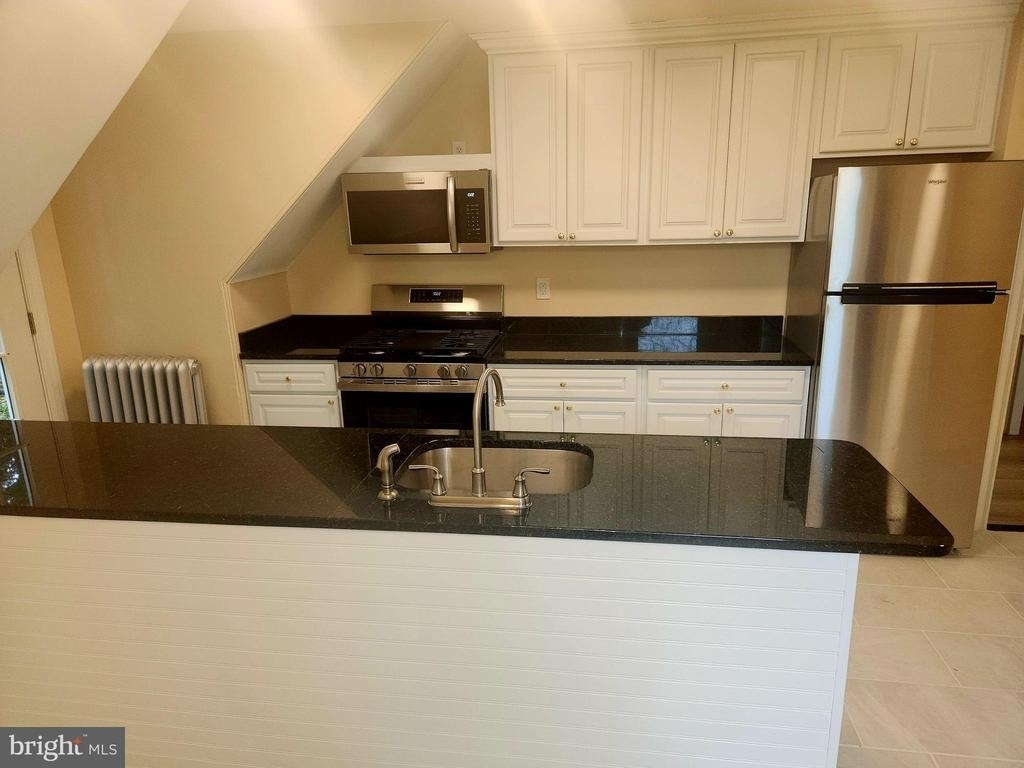 538 E Church Road - Photo 2