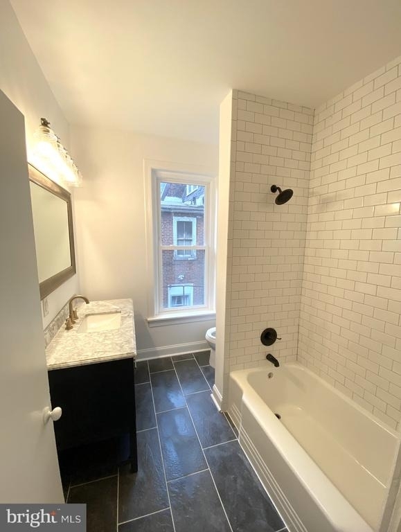 305 S Main Street - Photo 11