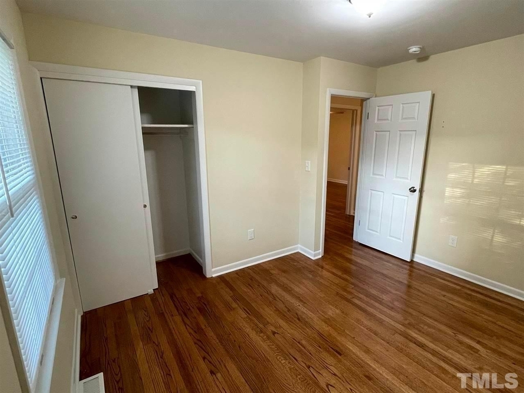 406 Bryan Street - Photo 18