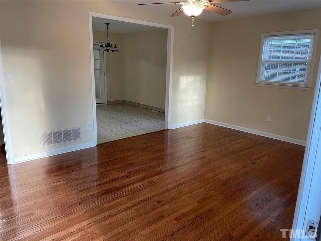 406 Bryan Street - Photo 2