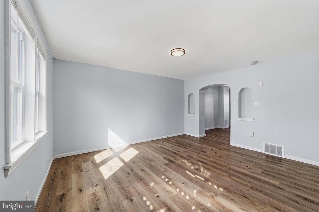1063 S Merrimac Road - Photo 2