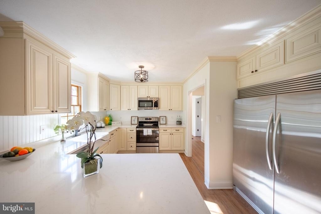 105 King George Court - Photo 9