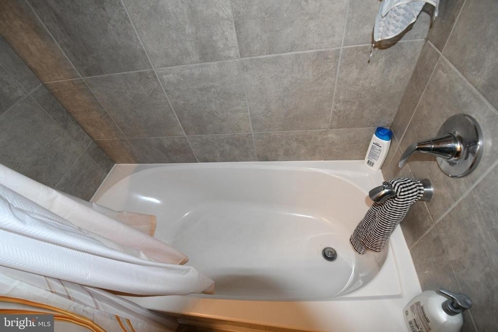 5937 Northwest Drive - Photo 7