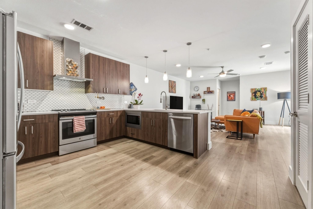 2213 Poquito St - Photo 17