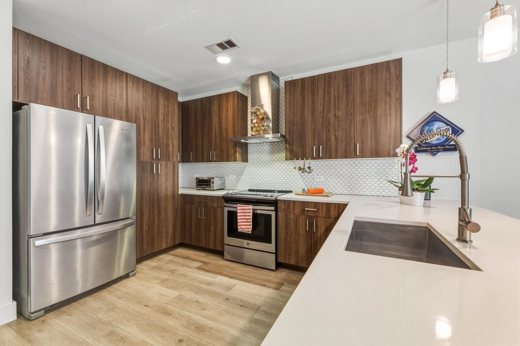 2213 Poquito St - Photo 14
