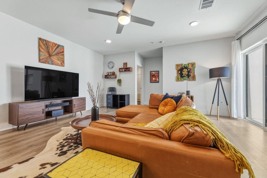 2213 Poquito St - Photo 8