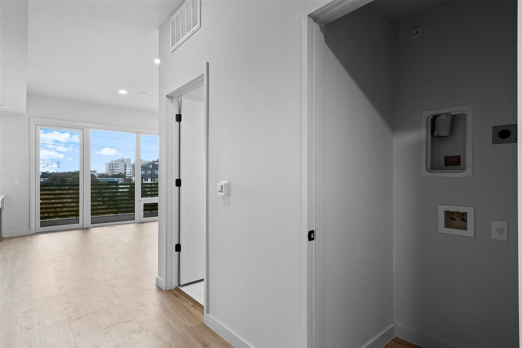 4004 Banister Ln - Photo 9