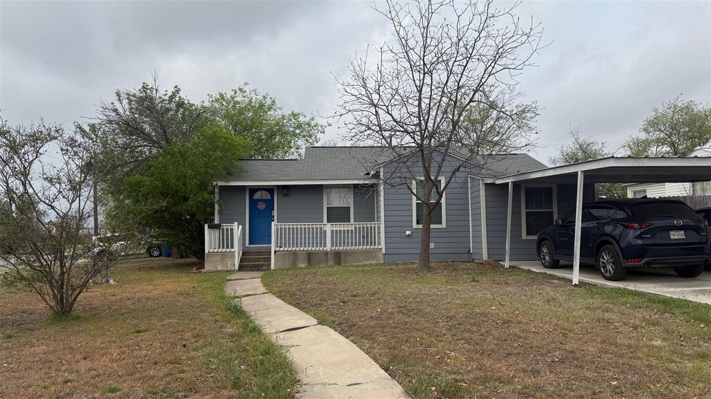 802 Alametos - Photo 2