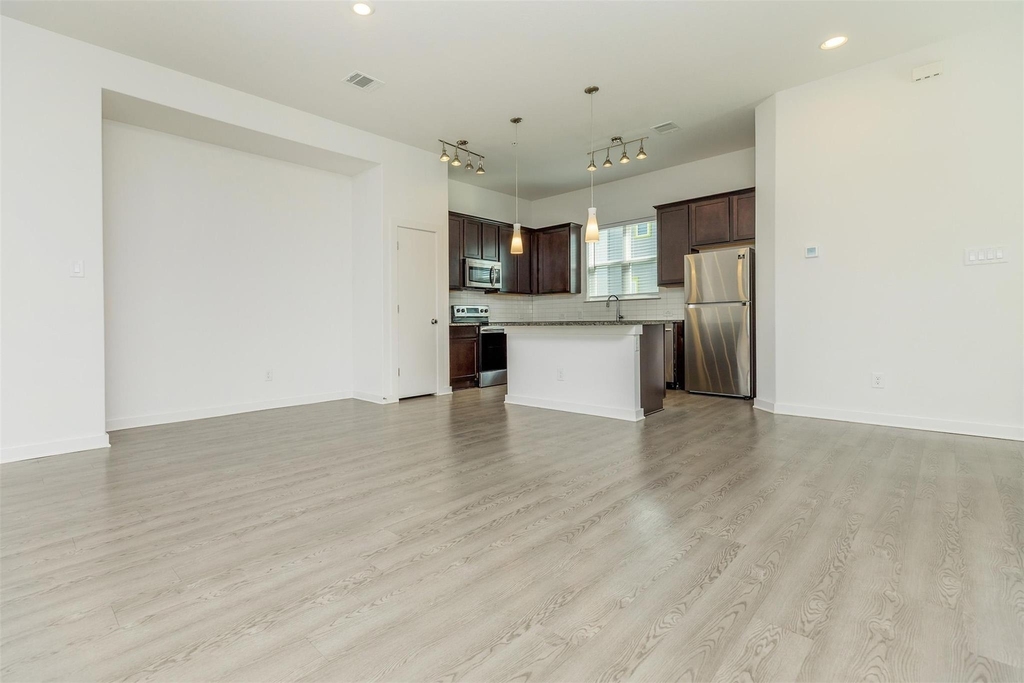 428 Ozark Trail Trl - Photo 2