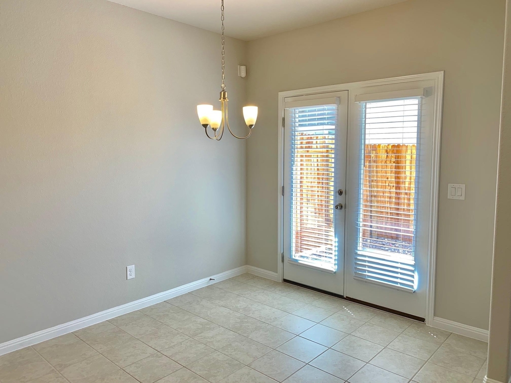 11806 Bracco Dr - Photo 5