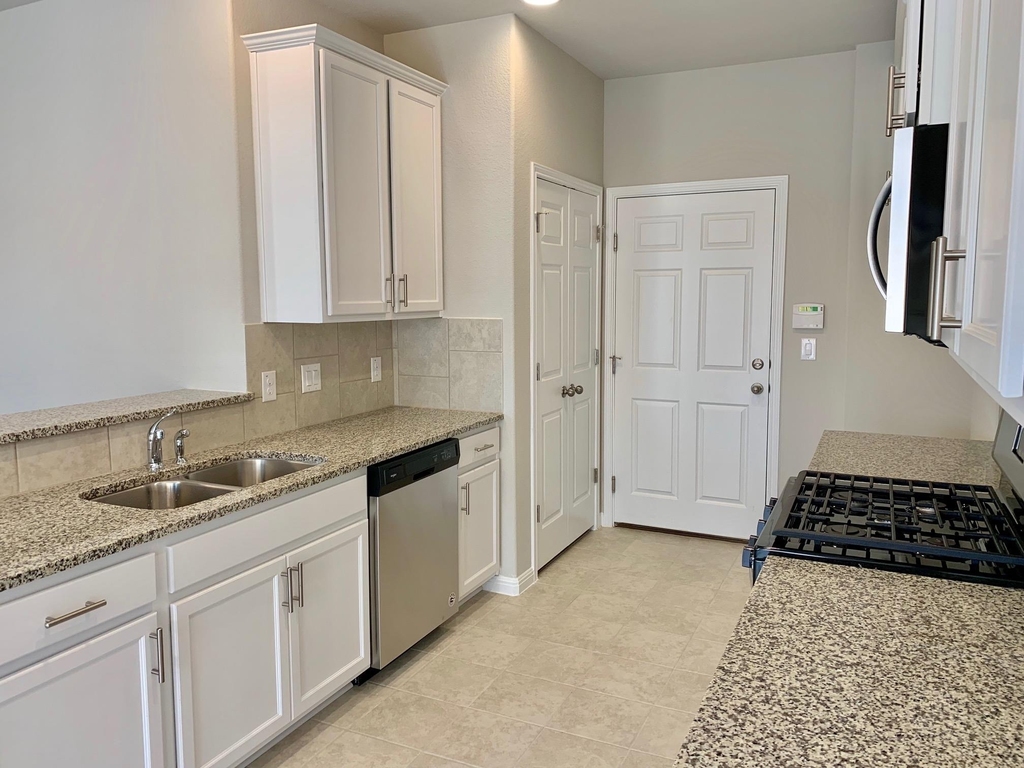 11806 Bracco Dr - Photo 1