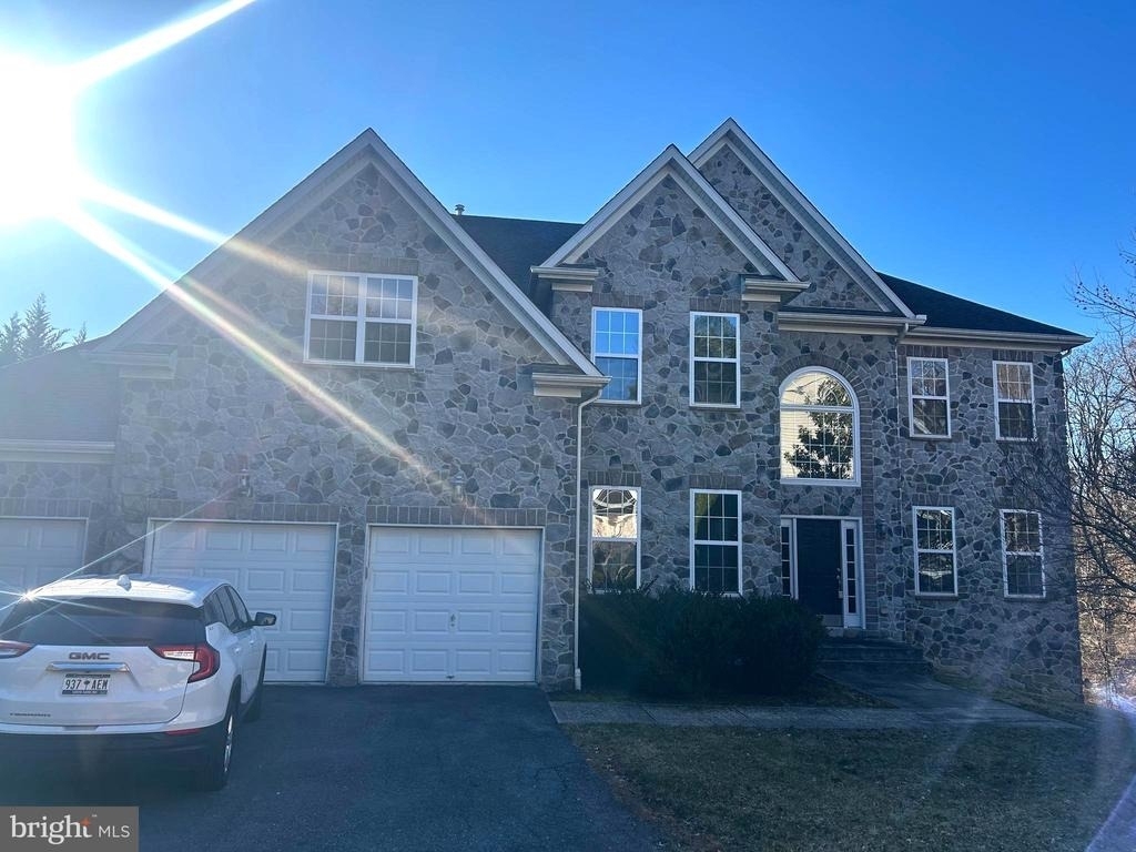 4382 Stonecrest Drive - Photo 0
