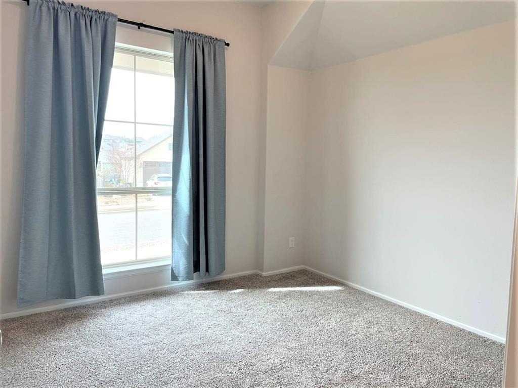 156 Santa Maria St - Photo 12
