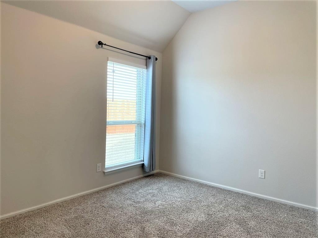 156 Santa Maria St - Photo 13