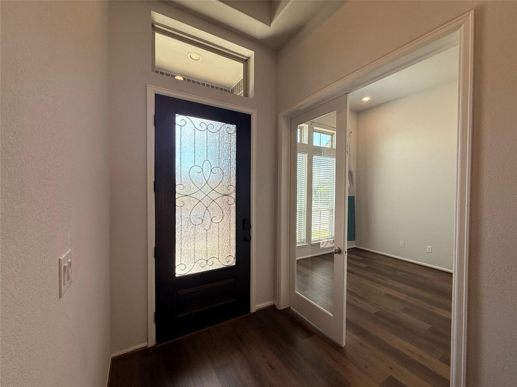 156 Santa Maria St - Photo 34