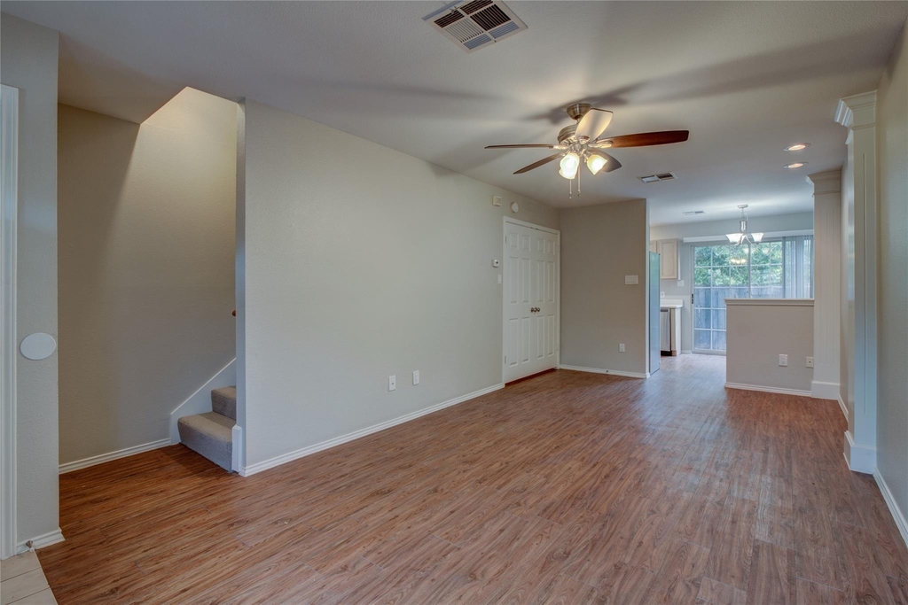 202 S College St - Photo 15