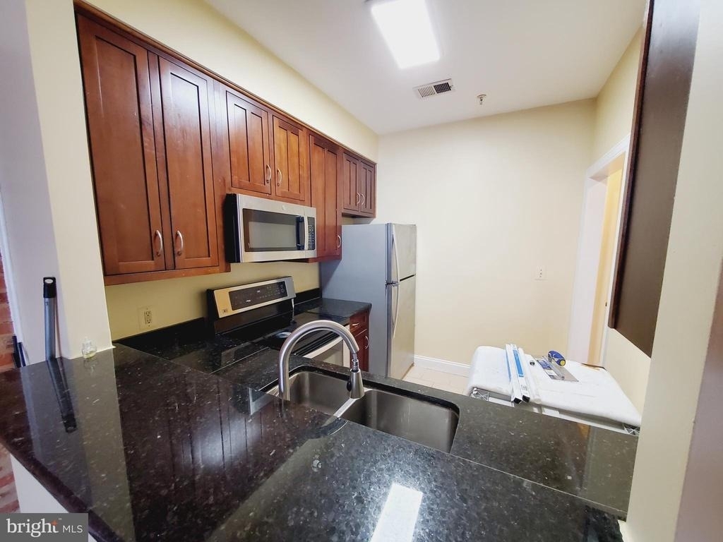 1624 Gwynns Falls Parkway - Photo 7