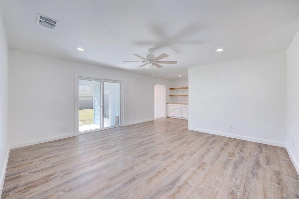 801 Salem Ln - Photo 7