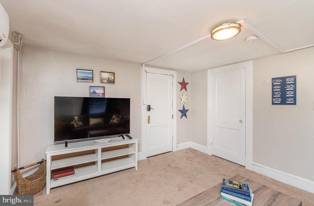 126 Prince George Street - Photo 1
