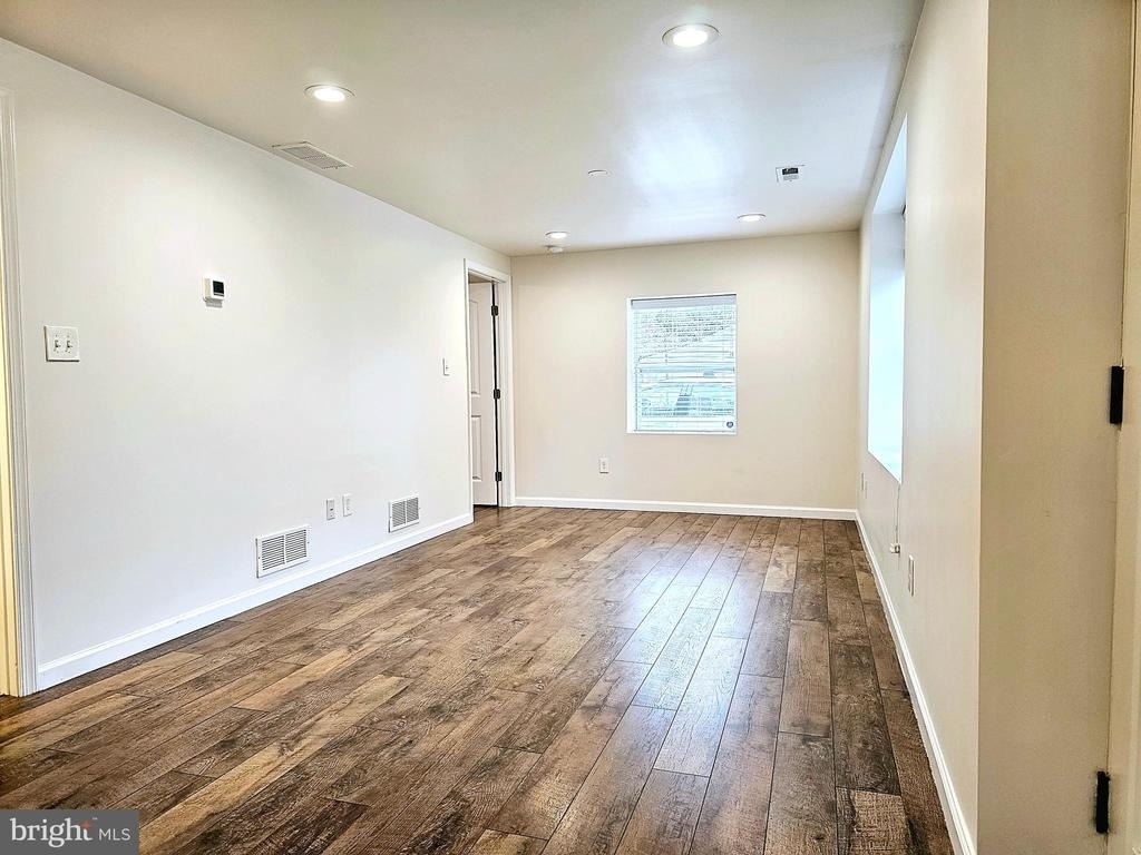 143 Mitscher Road - Photo 4