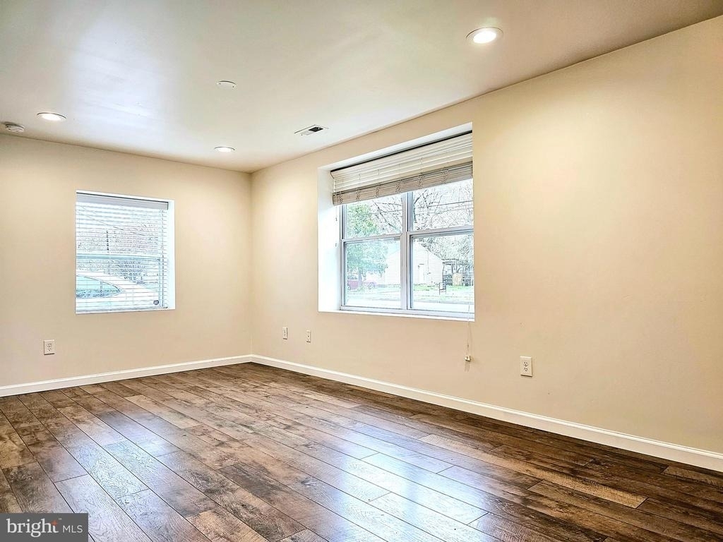 143 Mitscher Road - Photo 9
