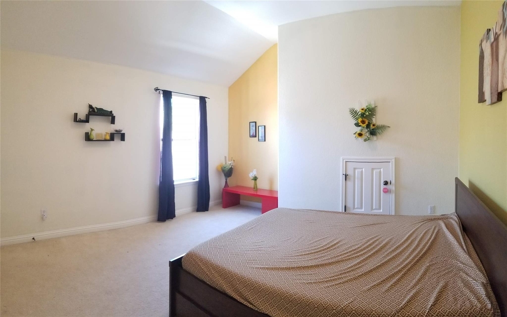 3746 Gentle Winds Ln - Photo 11