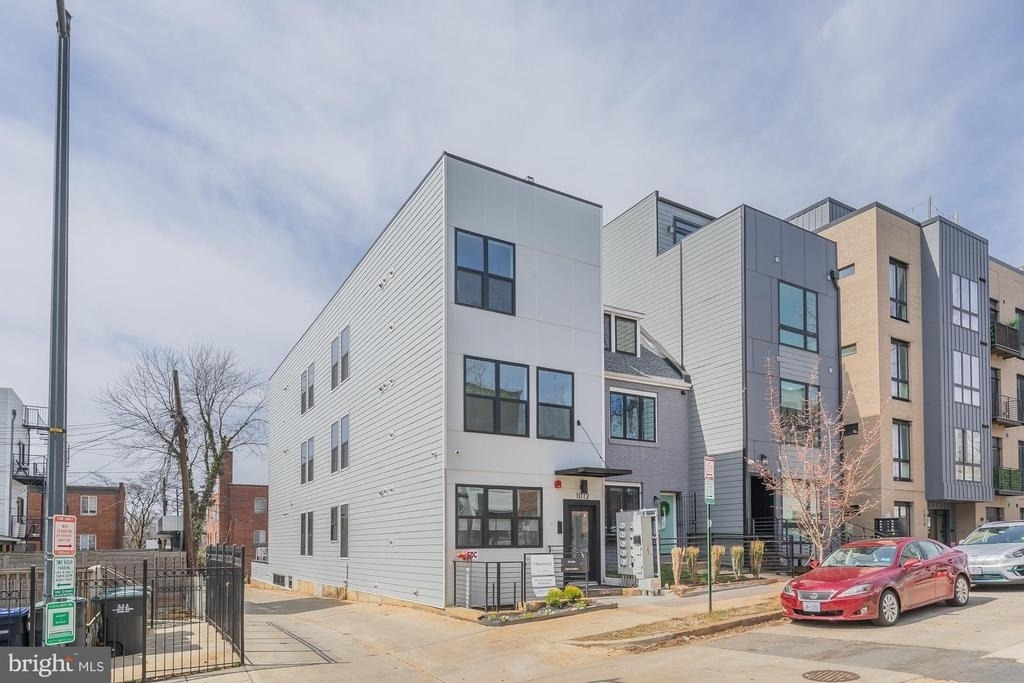 1012 17th Place Ne - Photo 15